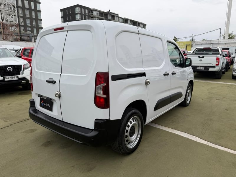 Citroën Berlingo 2023 - Imagen 8 de 10