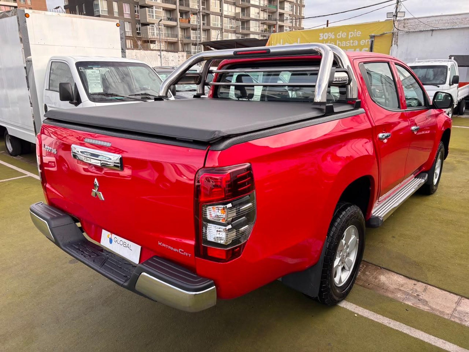 Mitsubishi L200 2023 - Imagen 8 de 10