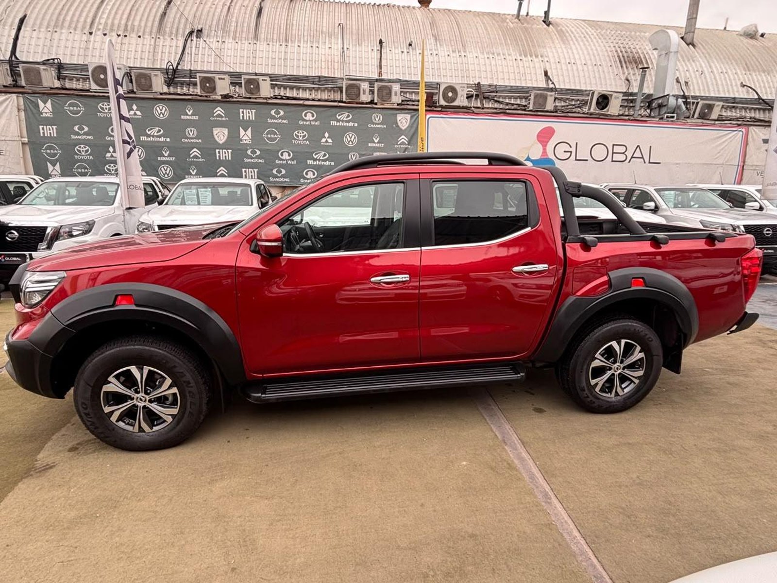 DFSK D1 LUXURY 4X4 2.3 Diesel 2025 - Foto 5 de 10