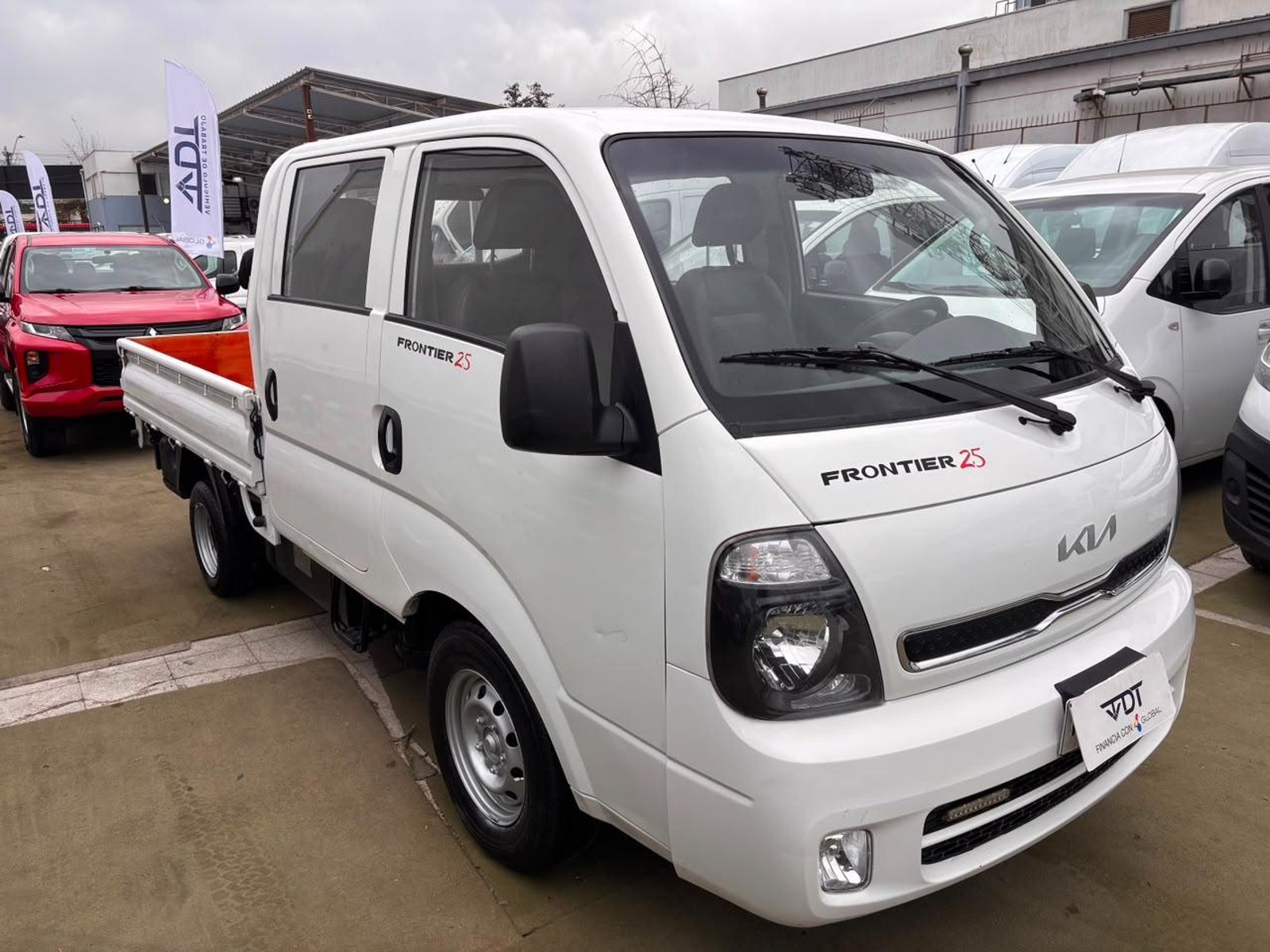 Kia FRONTIER 2024 - Foto 3 de 10