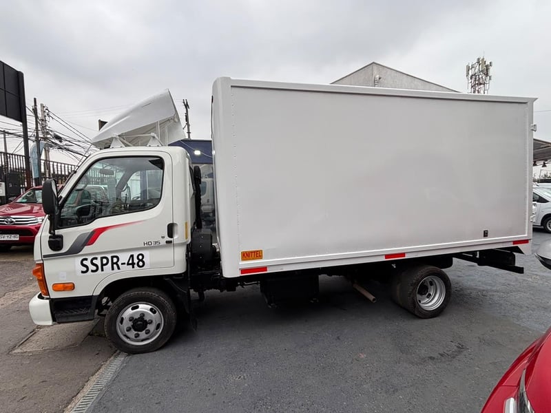 Hyundai HD 35 LWB 2.5 2023 - Imagen 5 de 10