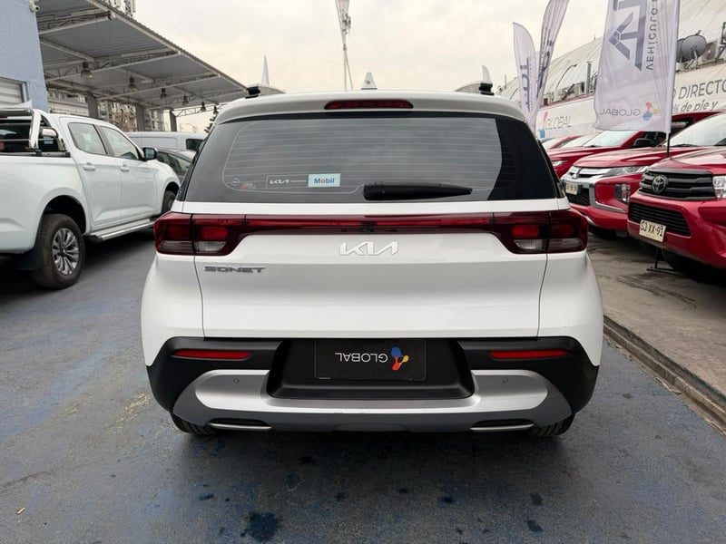 Kia SONET EX 1.5 2022 - Imagen 7 de 10