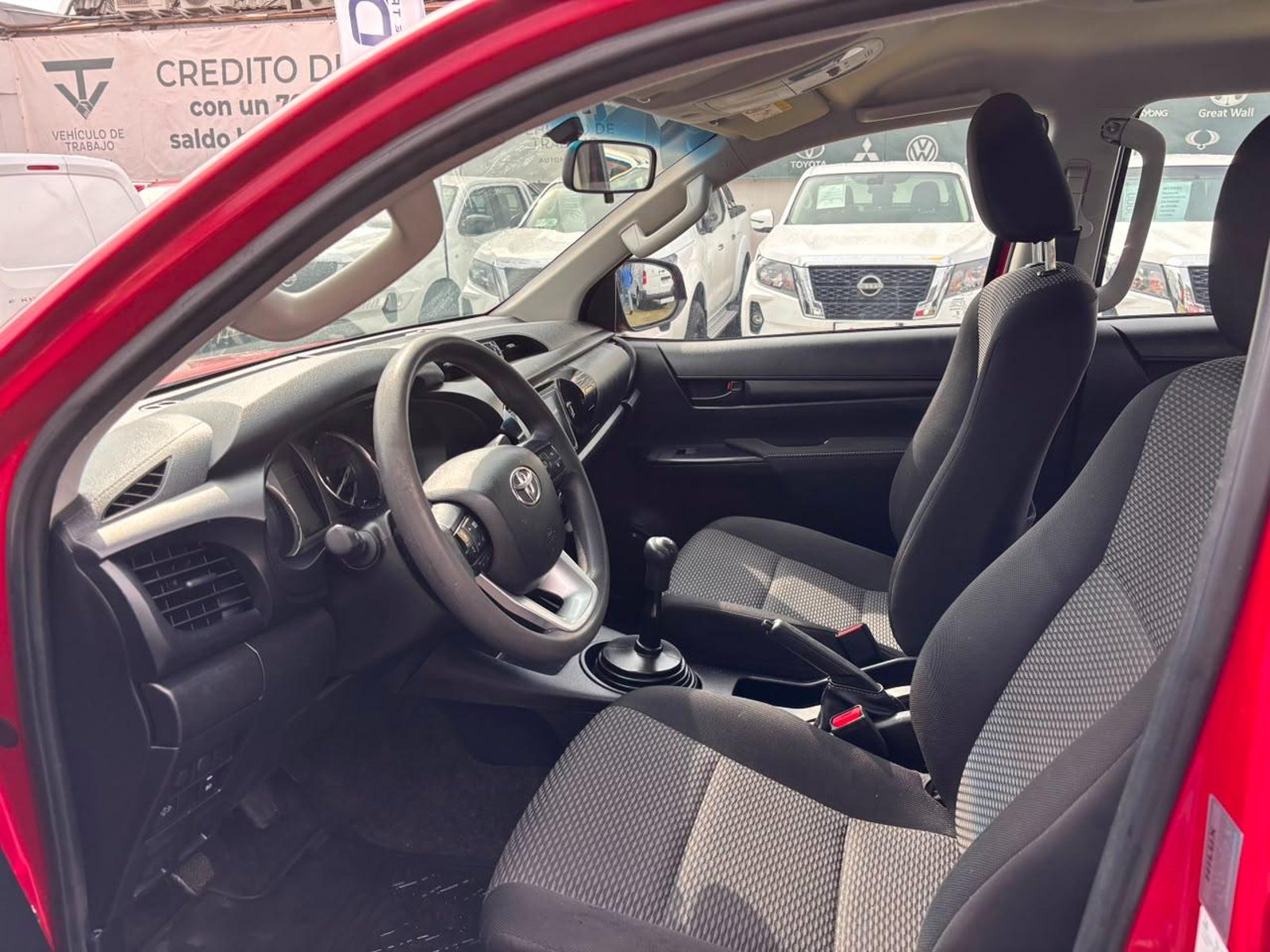 Toyota HILUX DX 2.4 4x4 2024 - Imagen 10 de 10