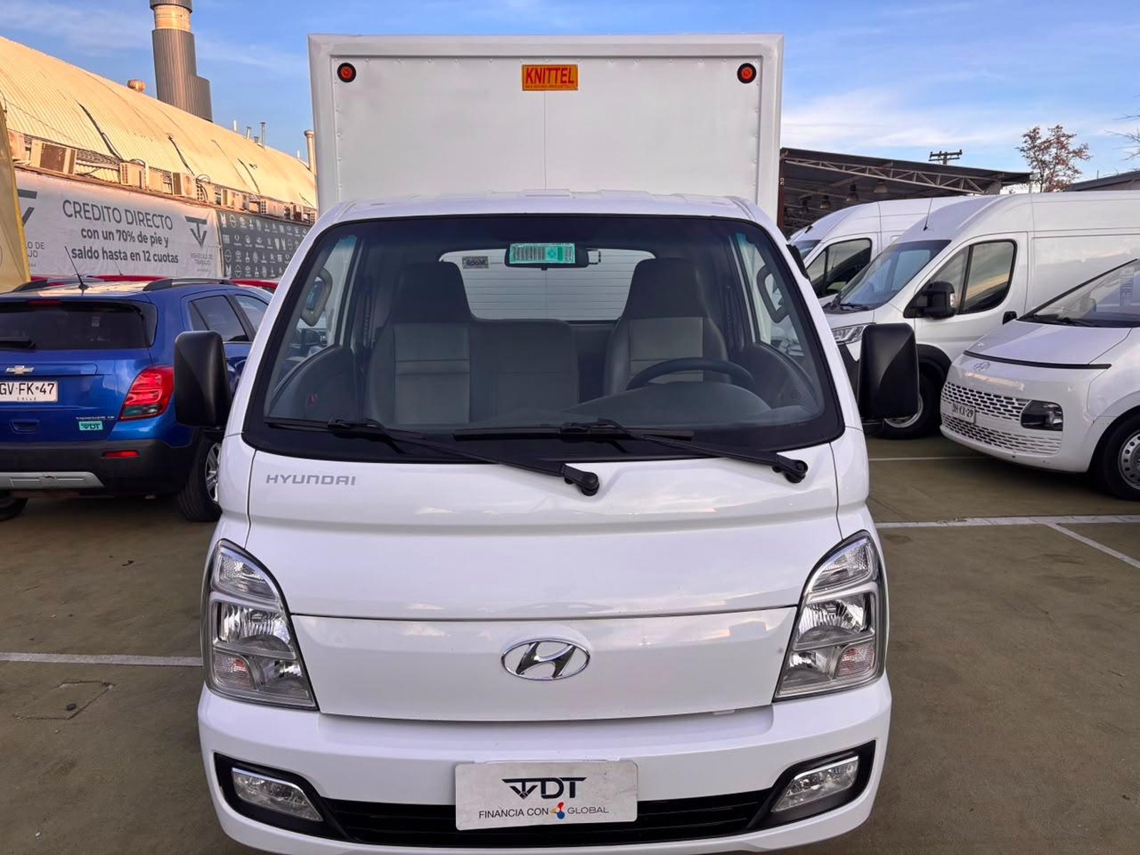 Hyundai PORTER II HI SUPER DOHC 2.5 2023 - Foto 2 de 10