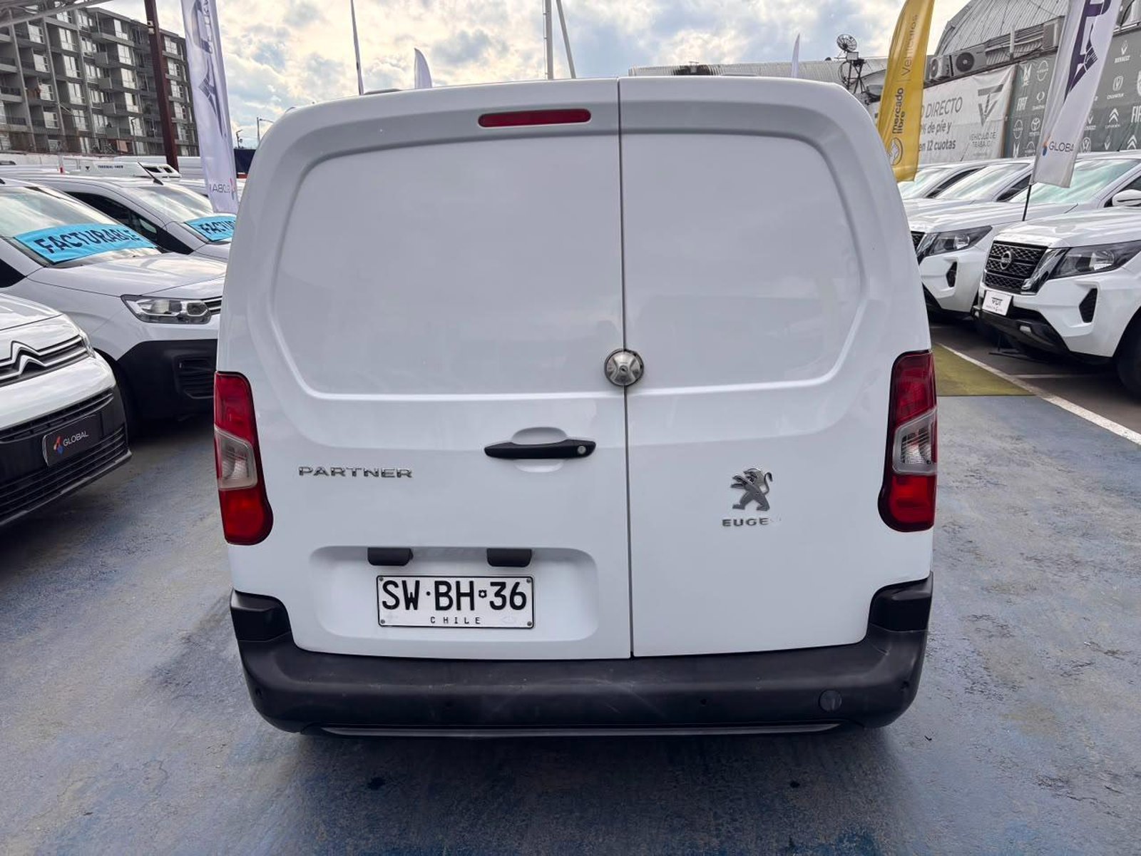Peugeot PARTNER 2023 - Imagen 7 de 10