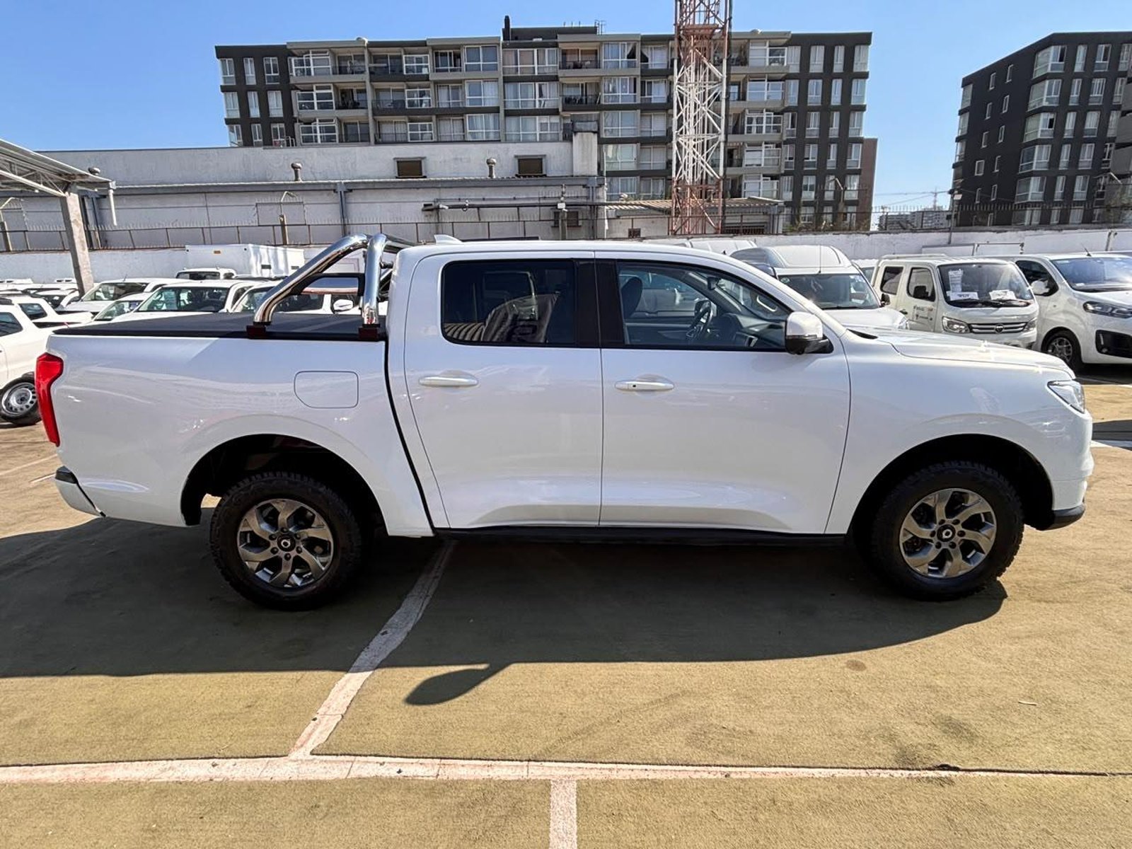 Great Wall POER MT 4X4 2.0 DELUXE 4X4 2.0 Diesel 2024 - Foto 4 de 10