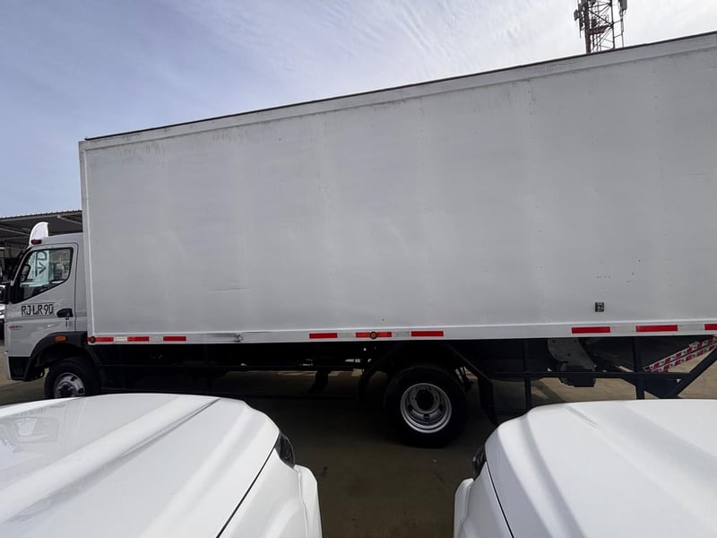 Mitsubishi FUSO 1017 2022 - Imagen 5 de 10