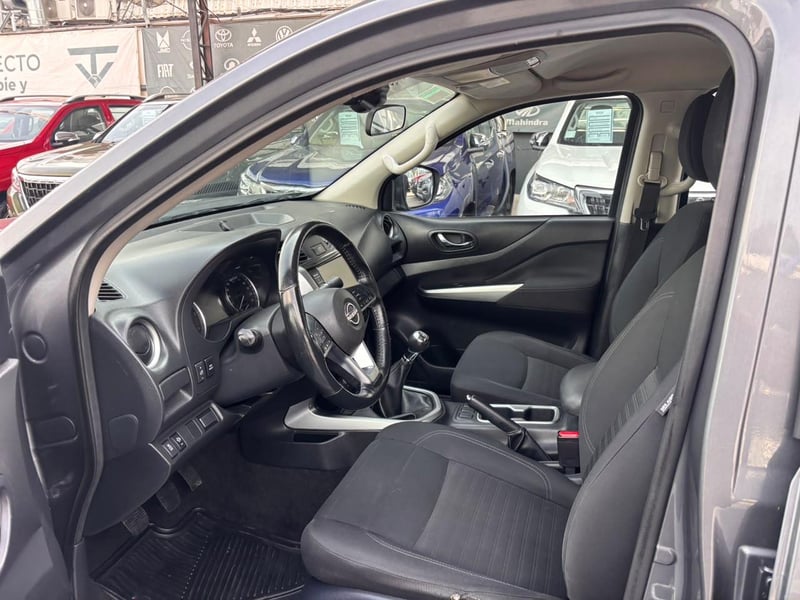 Nissan NAVARA XE 4X2 2.3 DIESEL 2023 - Imagen 10 de 10