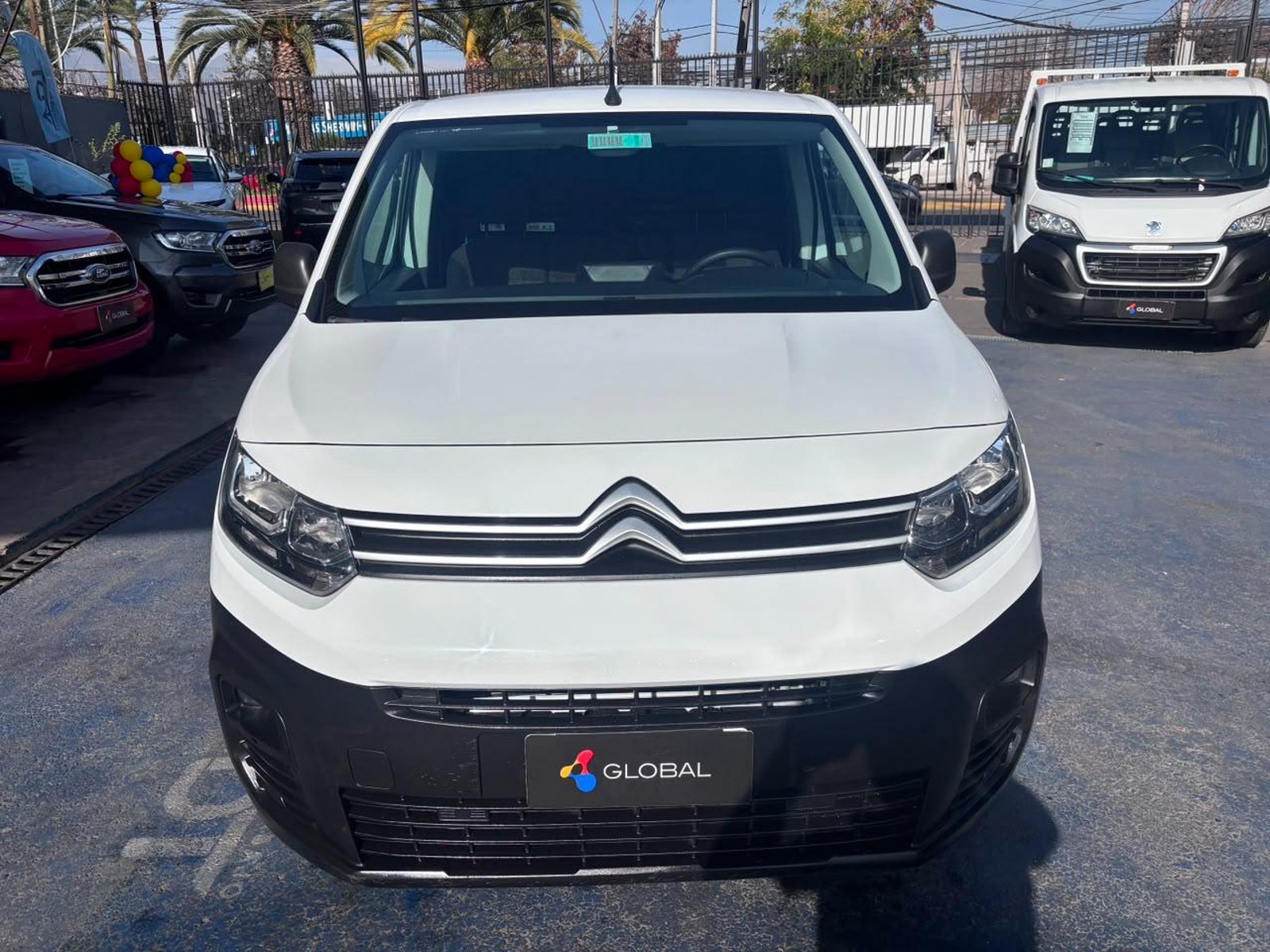 Citroën Berlingo 2024 - Foto 2 de 10