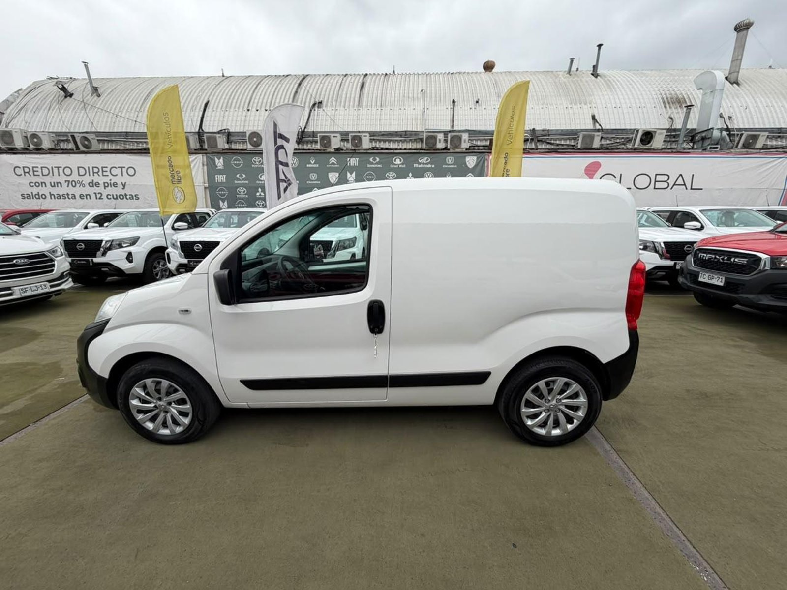 RAM VAN 700 CITY 2023 - Foto 5 de 10