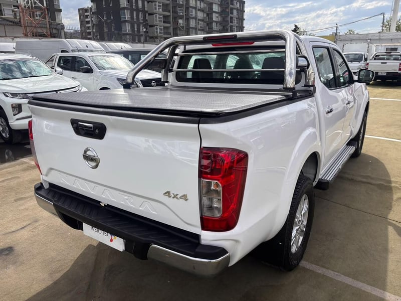 Nissan NAVARA XE 4X4 2.3 2022 - Imagen 8 de 10