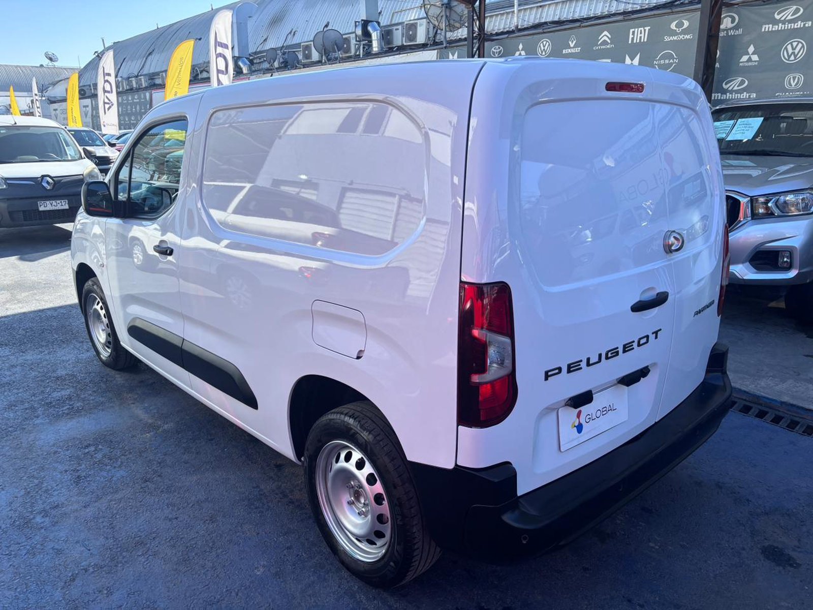 Peugeot PARTNER L1 BLUE HDI 100 1.5 2025 - Imagen 6 de 10