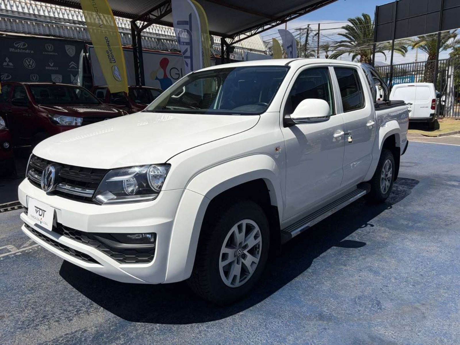 Volkswagen AMAROK DCAB TDI DOHC 4X4 2.0 AUT COMFORTLINE 2022 - Imagen 9 de 10