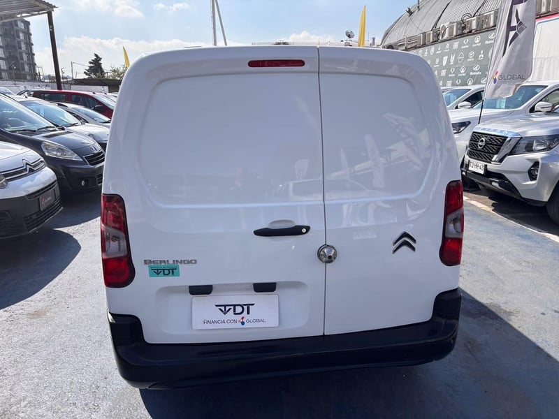 Citroën Berlingo XL 1.6 Diesel 2021 - Imagen 7 de 10