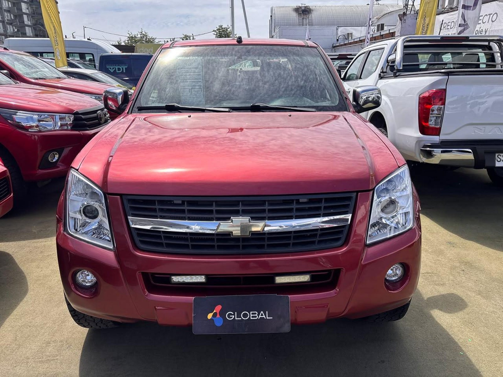 Chevrolet D-Max 2011 - Foto 2 de 10