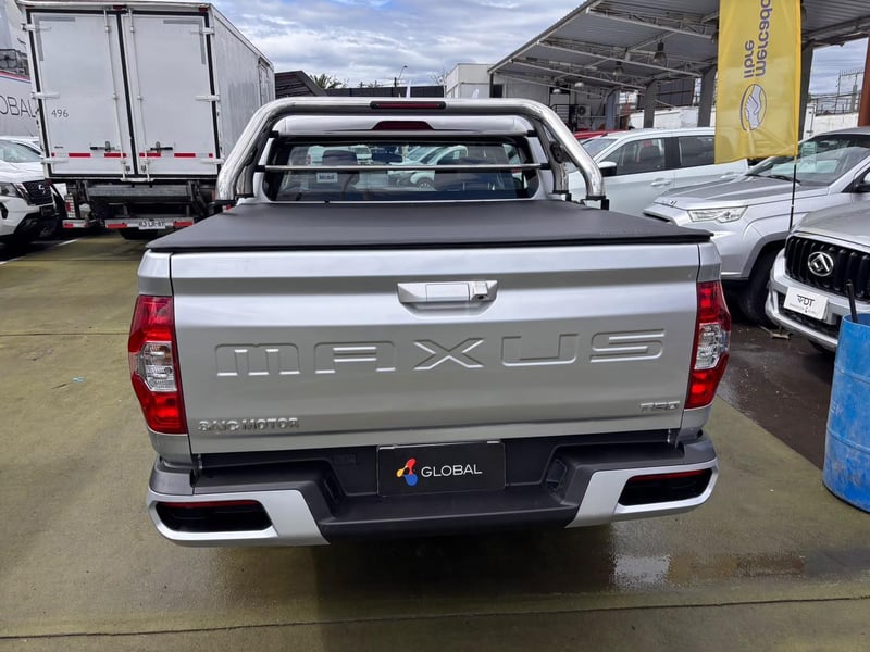 Maxus T60 GL 2.0L 4X2 6MT 2023 - Imagen 7 de 10
