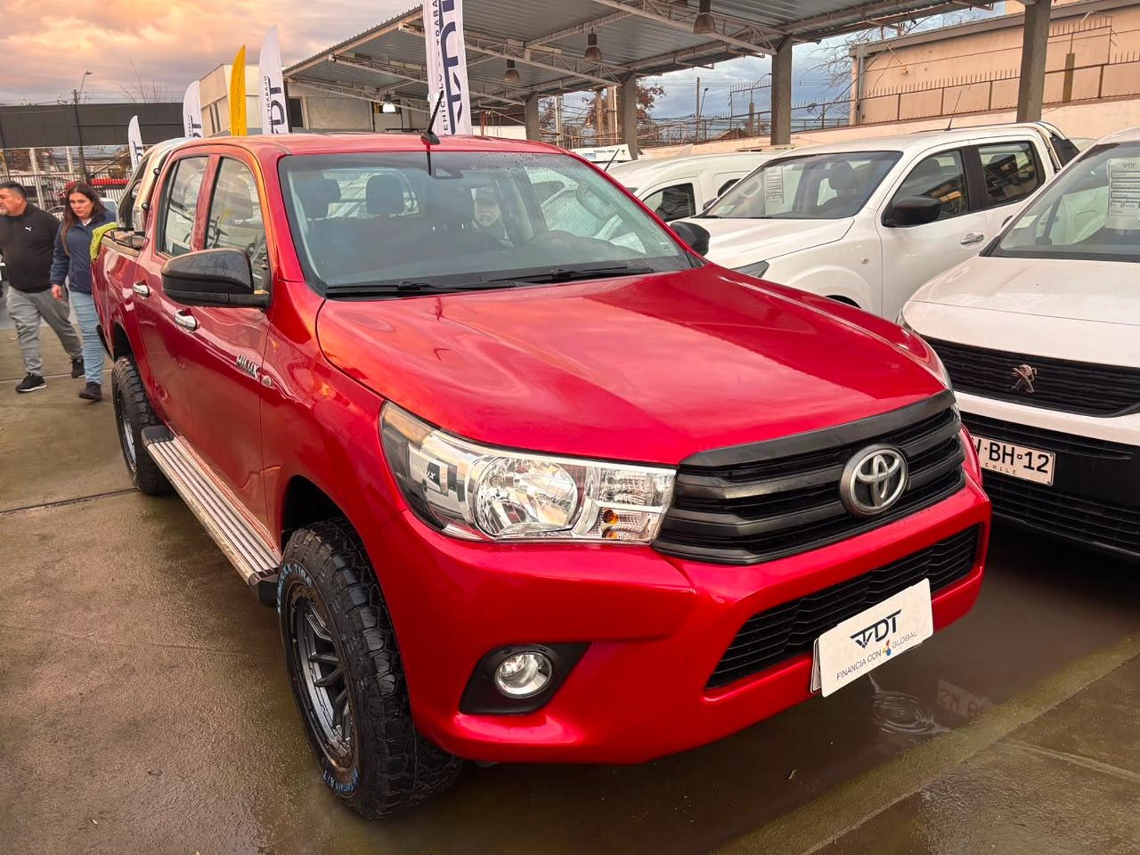 Toyota HILUX 2023 - Foto 3 de 10