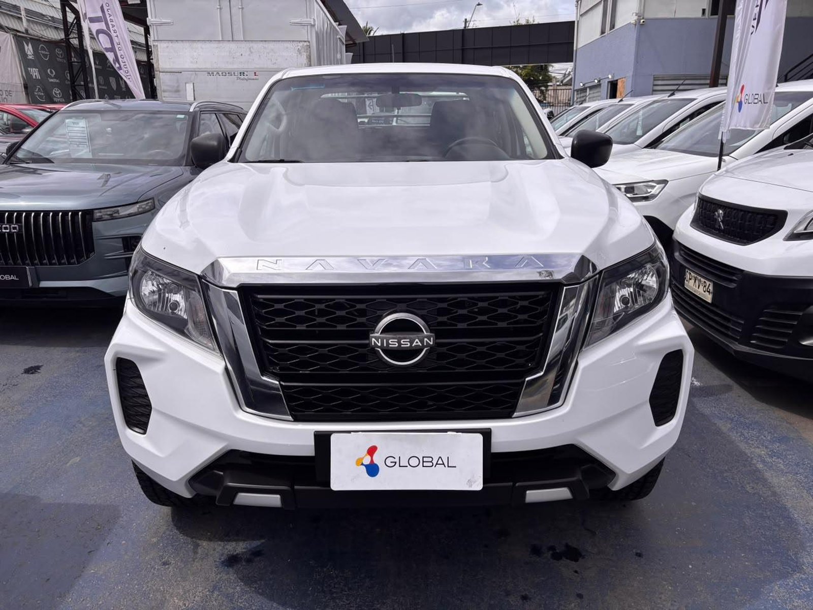 Nissan NAVARA SE 4X4 2.3 2023 - Foto 2 de 10