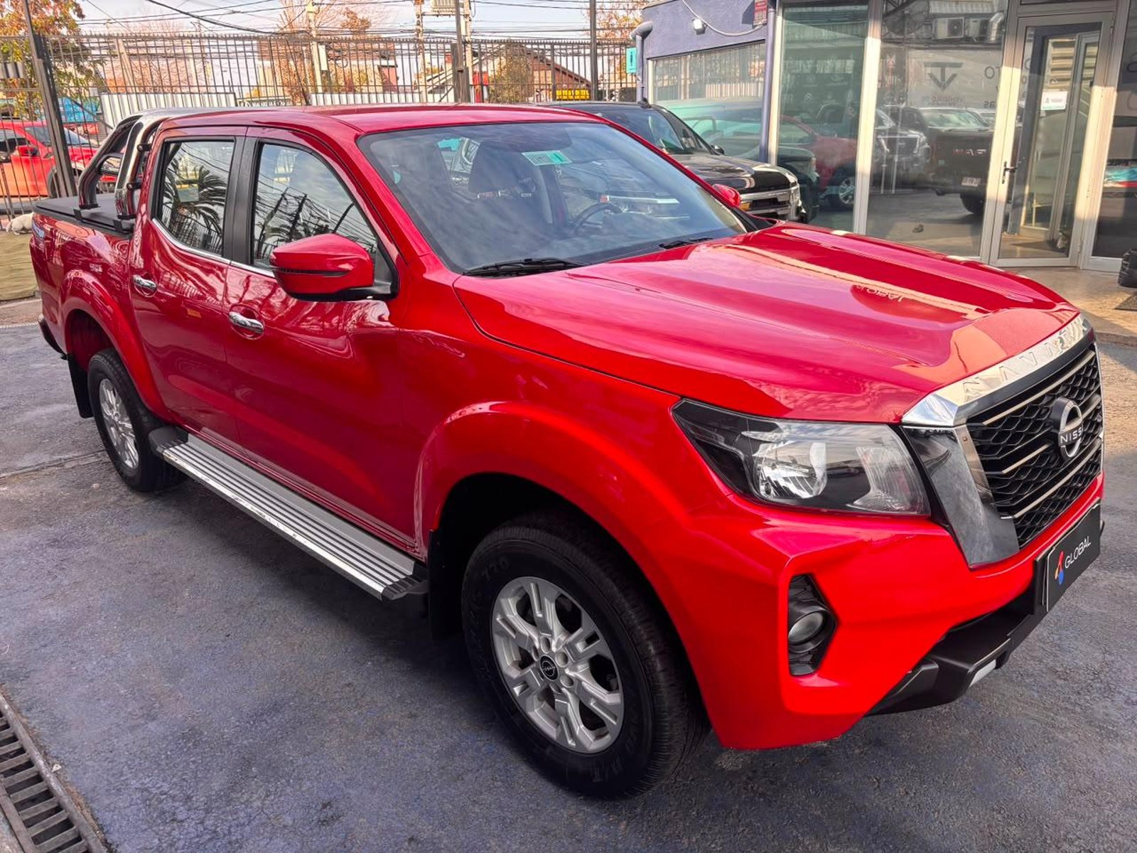 Nissan NAVARA 2023 - Imagen 3 de 10