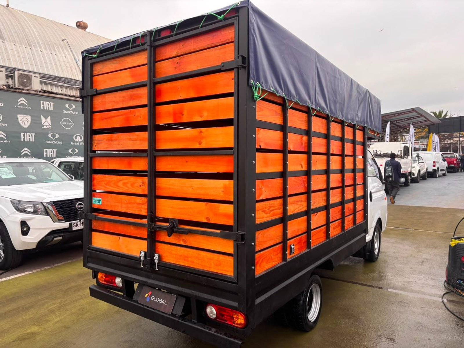 Hyundai PORTER 2022 - Imagen 8 de 10