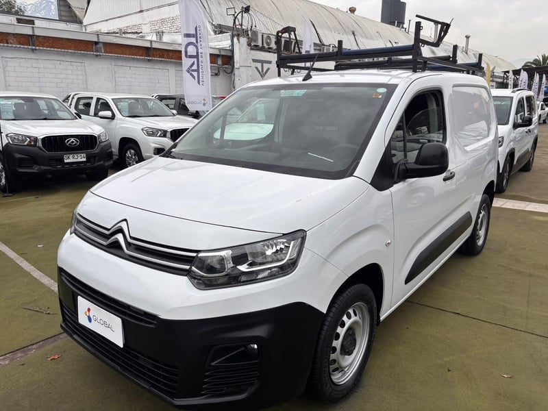 Citroën Berlingo 2024 - Imagen 3 de 10