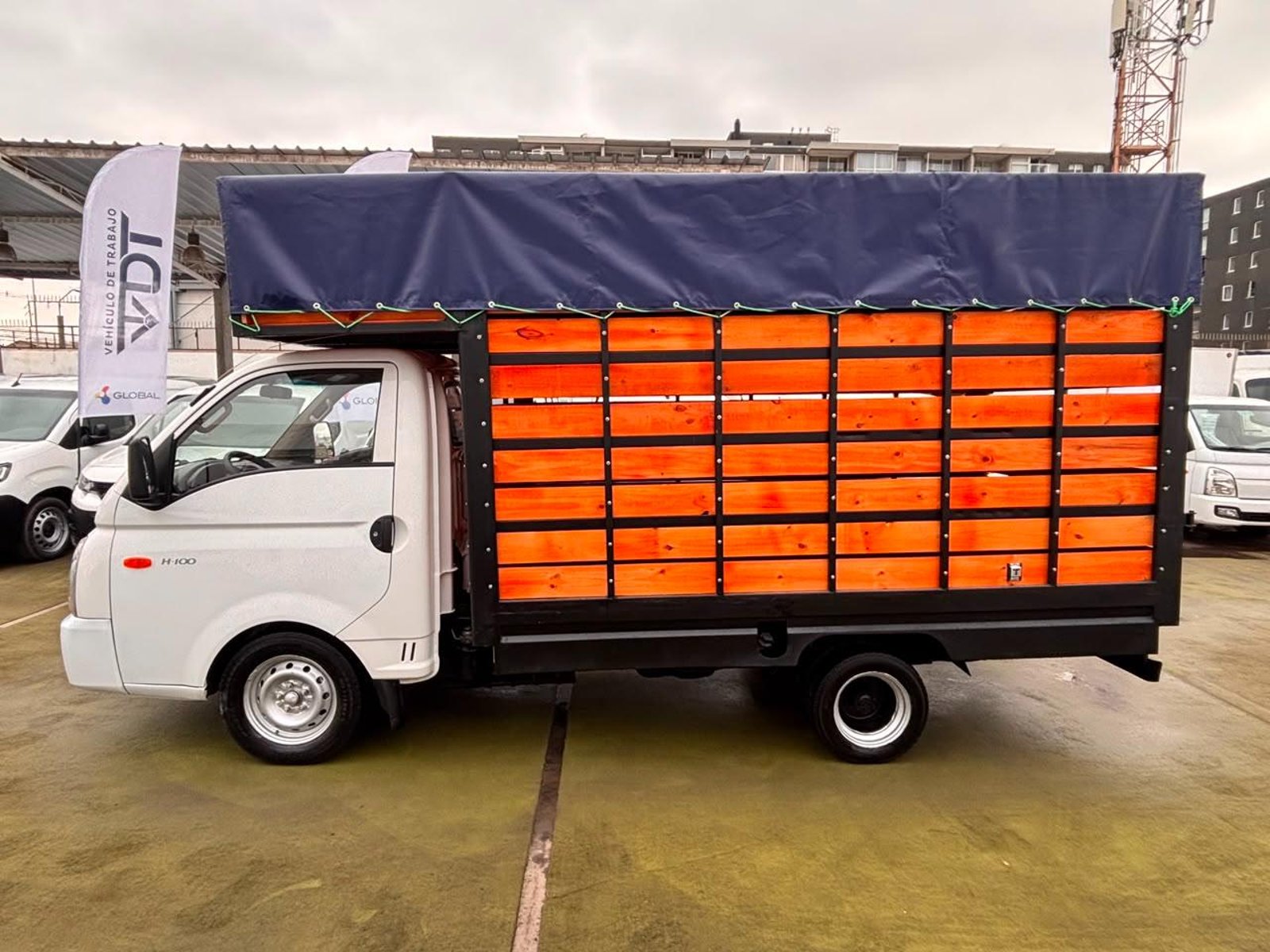 Hyundai PORTER 2022 - Imagen 4 de 10