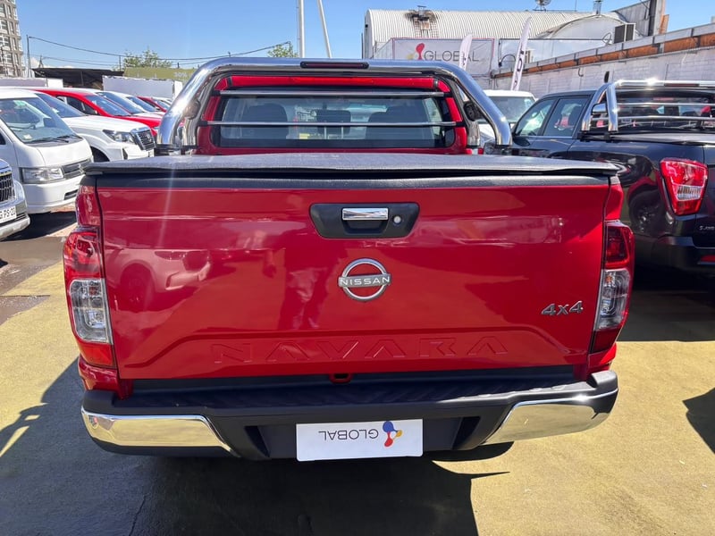 Nissan NAVARA SE 4X4 2.3 2023 - Imagen 7 de 10