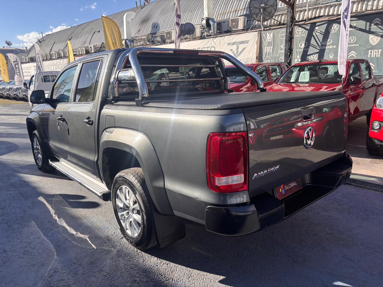 Volkswagen AMAROK Trendline 2.0 TDI 4x2 2023 - Imagen 6 de 10