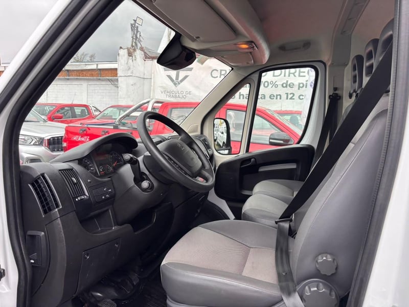 Peugeot Boxer L2H2 2.0 Diesel 2023 - Imagen 10 de 10