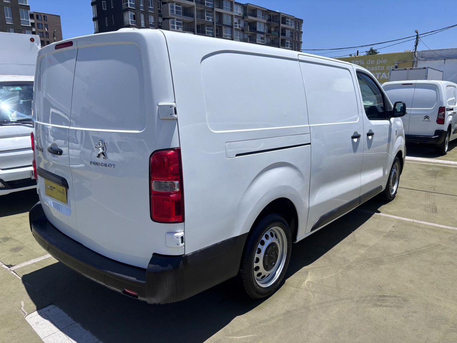 Peugeot EXPERT 2.0 Premium 2.0 Diesel 2022 - Imagen 8 de 10