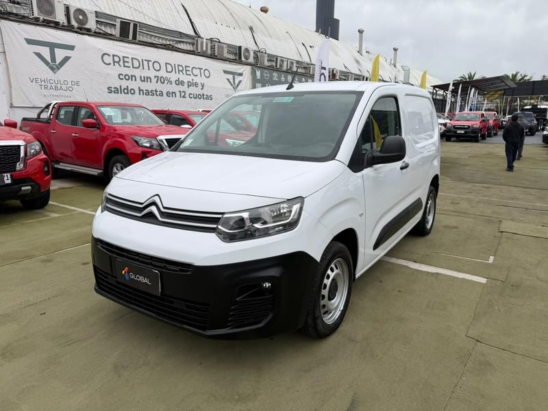 Citroën Berlingo 2023 - Imagen 3 de 10