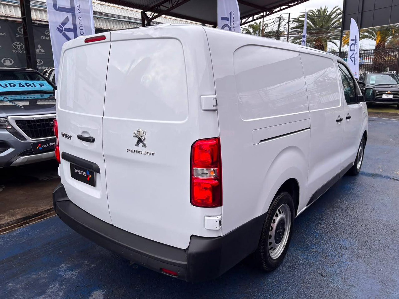 Peugeot EXPERT 2023 - Imagen 8 de 10