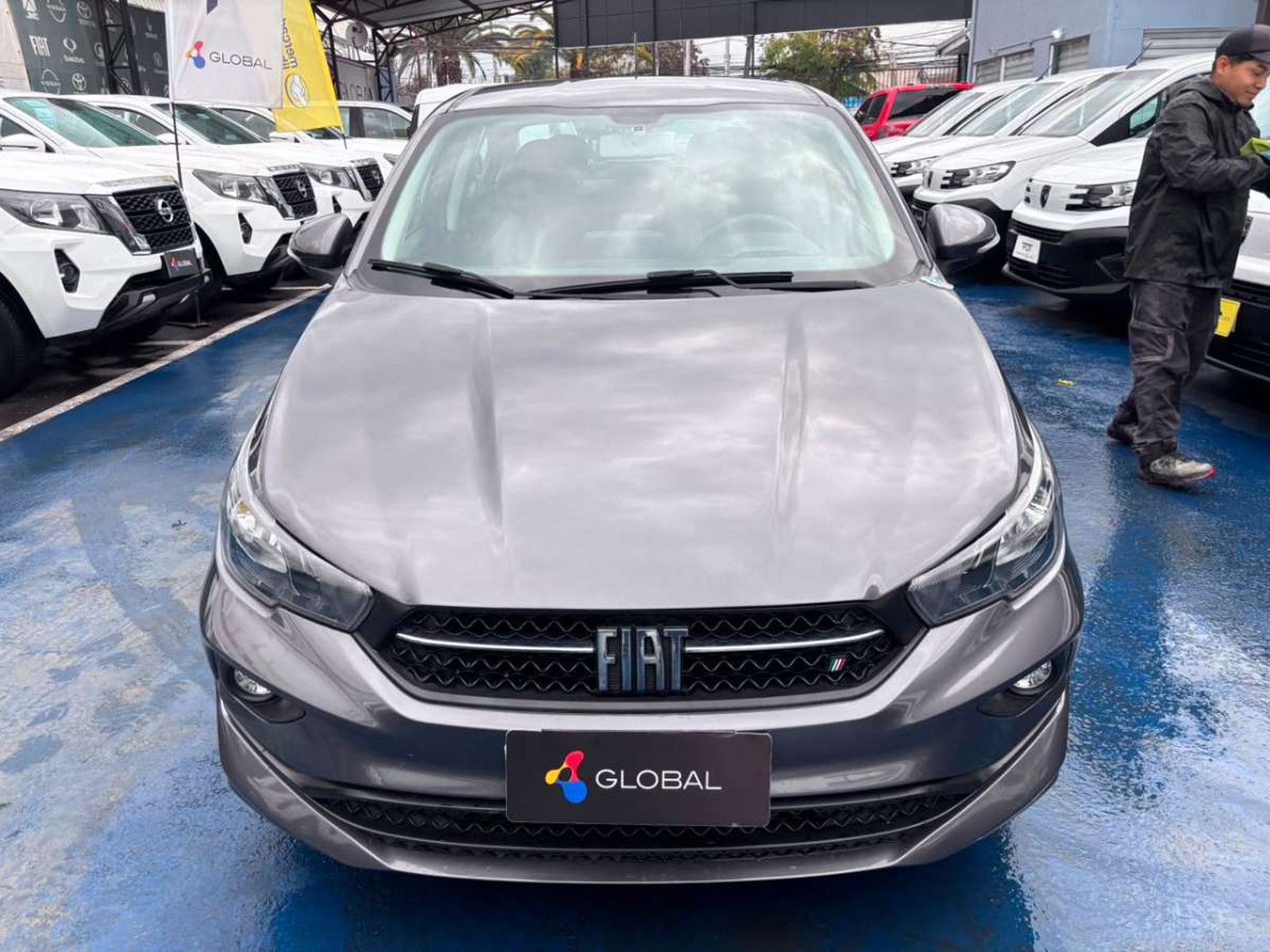 Fiat CRONOS DRIVE 1.8 AUT 2022 - Foto 2 de 10