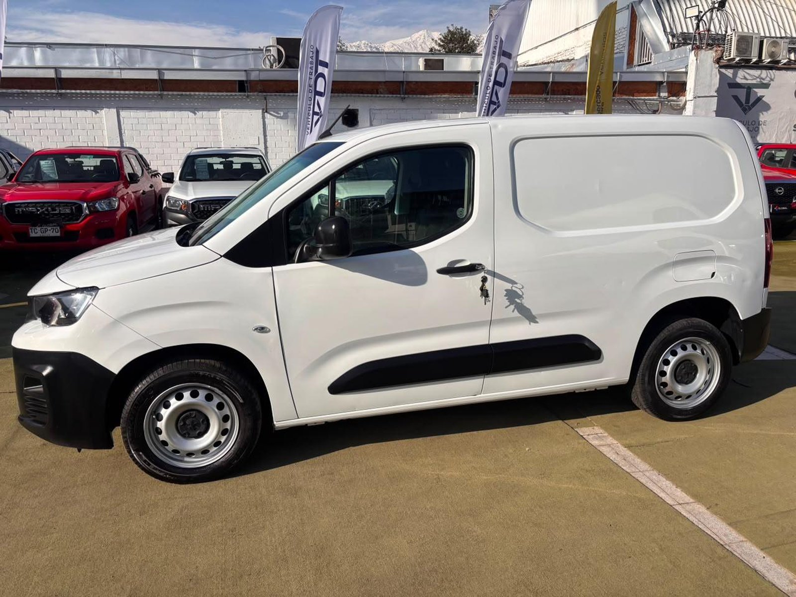 Peugeot PARTNER 2021 - Foto 5 de 10