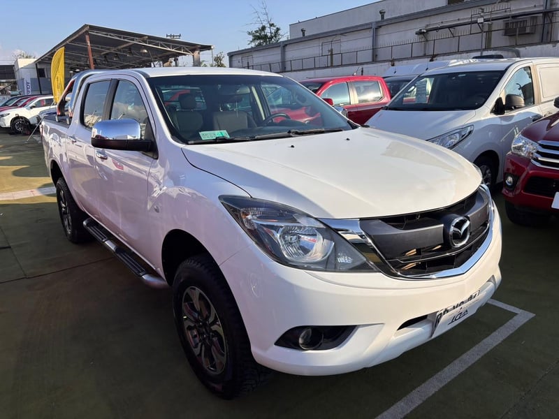 Mazda BT-50 SDX 4X4 2.2 Diesel 2022 - Imagen 3 de 10