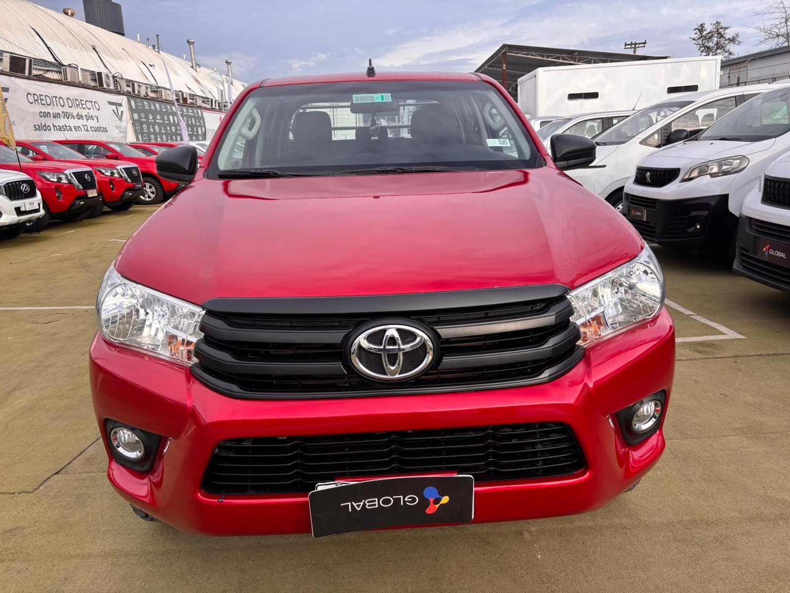 Toyota HILUX DX 2.4 4x4 2025 - Foto 2 de 10