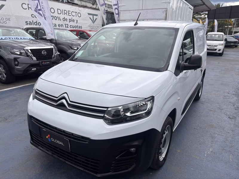 Citroën Berlingo 2024 - Imagen 3 de 10