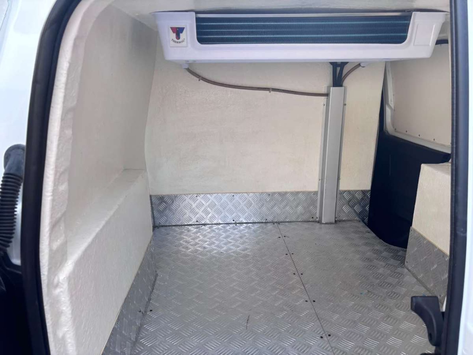 Citroën BERLINGO K9 1.6 2022 - Imagen 9 de 10
