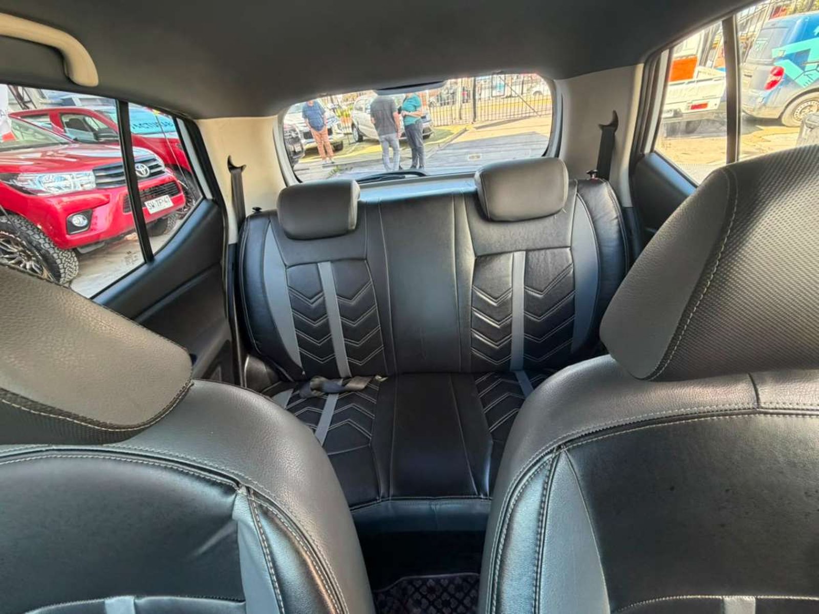 Hyundai i 10 gls 1.1 GLS 1.1 2011 - Imagen 10 de 10