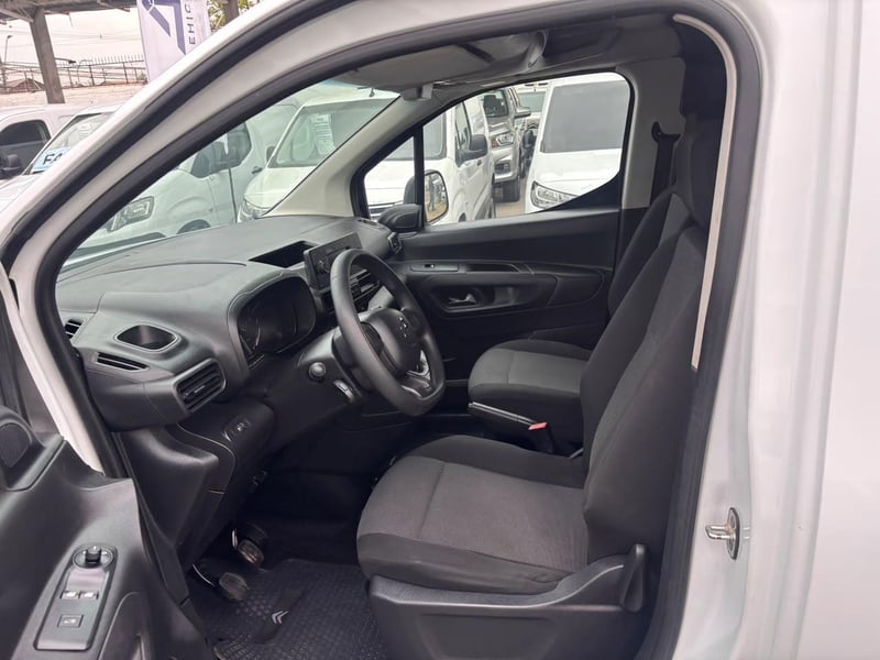 Citroën BERLINGO K9 1.6 2023 - Imagen 10 de 10
