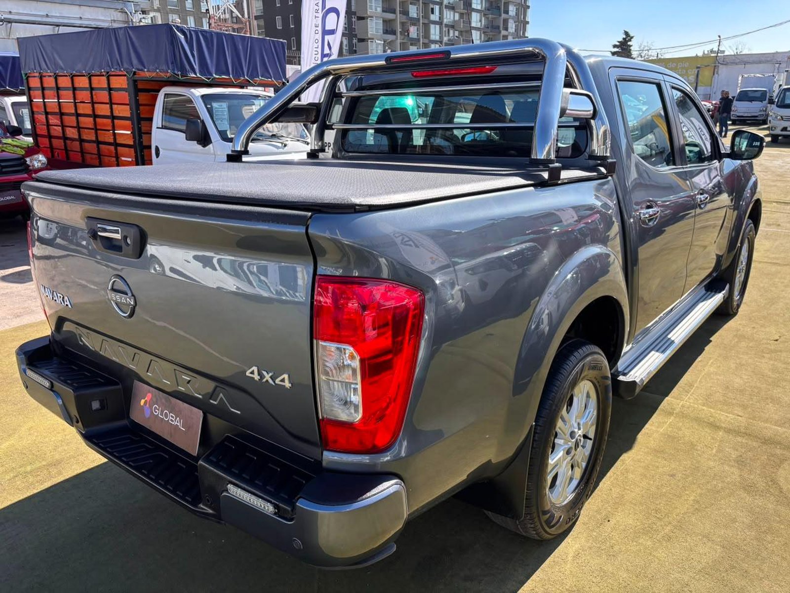 Nissan NAVARA XE 4X2 2.3 DIESEL 2024 - Imagen 8 de 10
