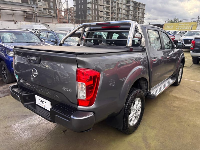 Nissan NAVARA XE 4X4 2.3 2023 - Imagen 8 de 10