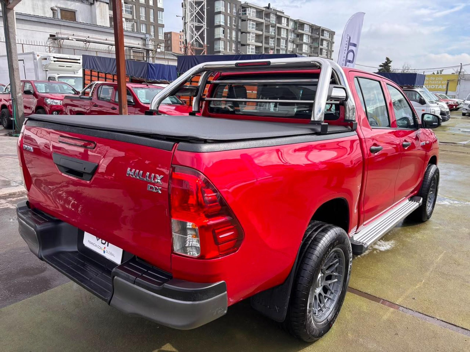 Toyota HILUX DX 2.4 4x4 2024 - Imagen 8 de 10