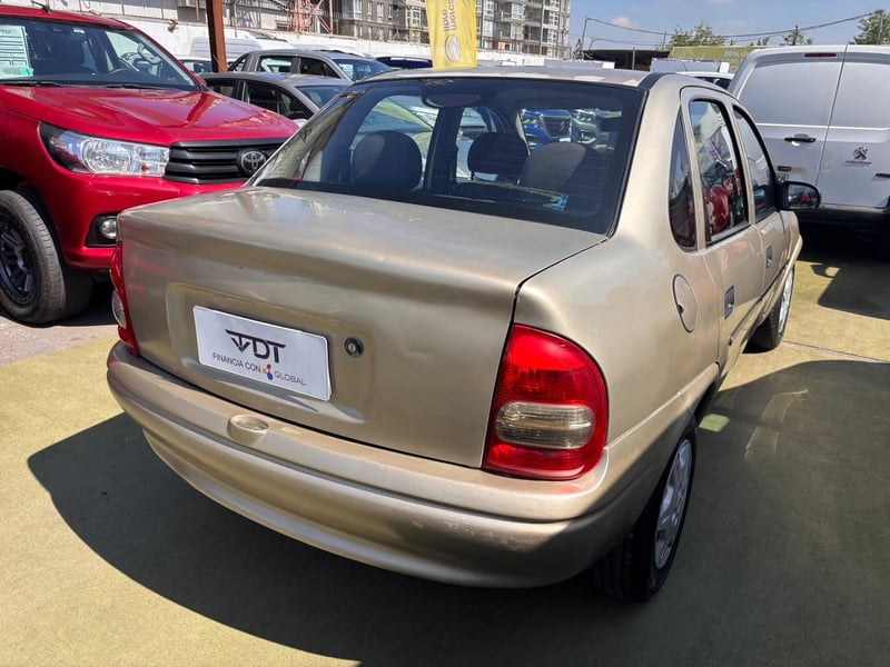 Chevrolet CORSA EXTRA PWR 1.6 2007 - Imagen 8 de 10