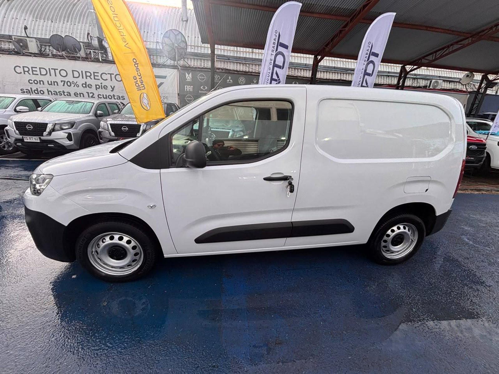 Citroën Berlingo 2023 - Foto 4 de 10