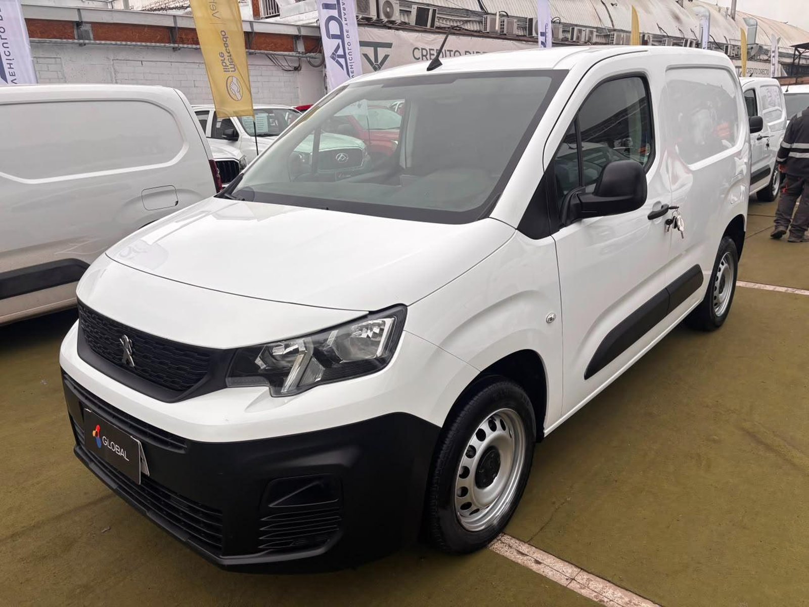 Peugeot PARTNER 2021 - Foto 3 de 10