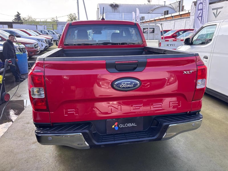 Ford RANGER 2.0 XLT DIESEL 4X2 DOB. CAB. AT 4P 2024 - Imagen 7 de 10
