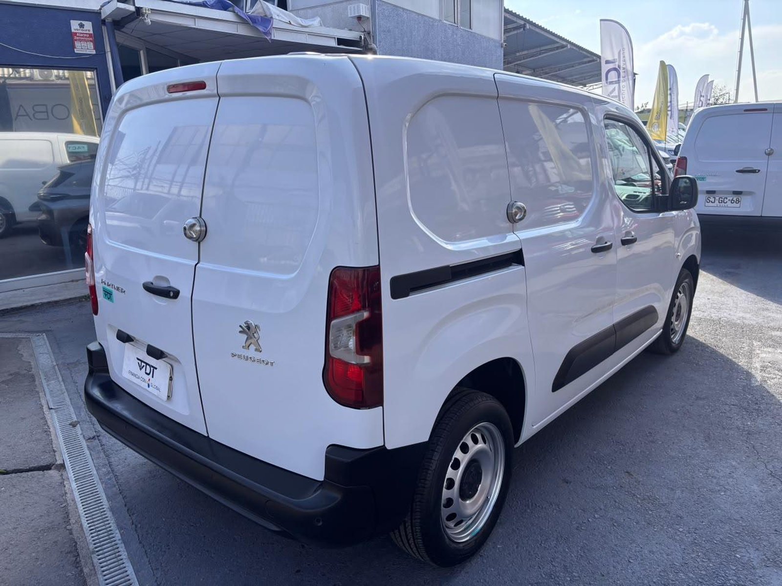 Peugeot PARTNER 2023 - Imagen 8 de 10