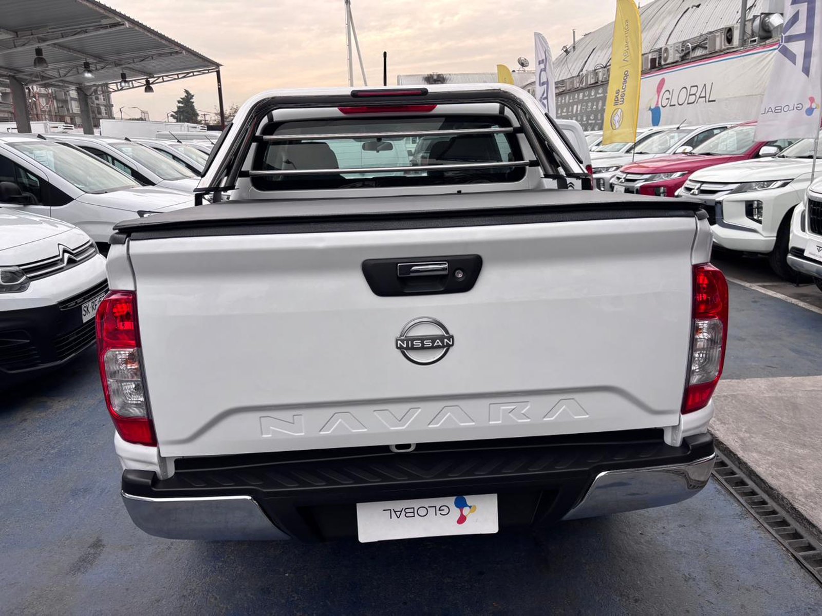Nissan NAVARA SE 4X2 2023 - Imagen 7 de 10