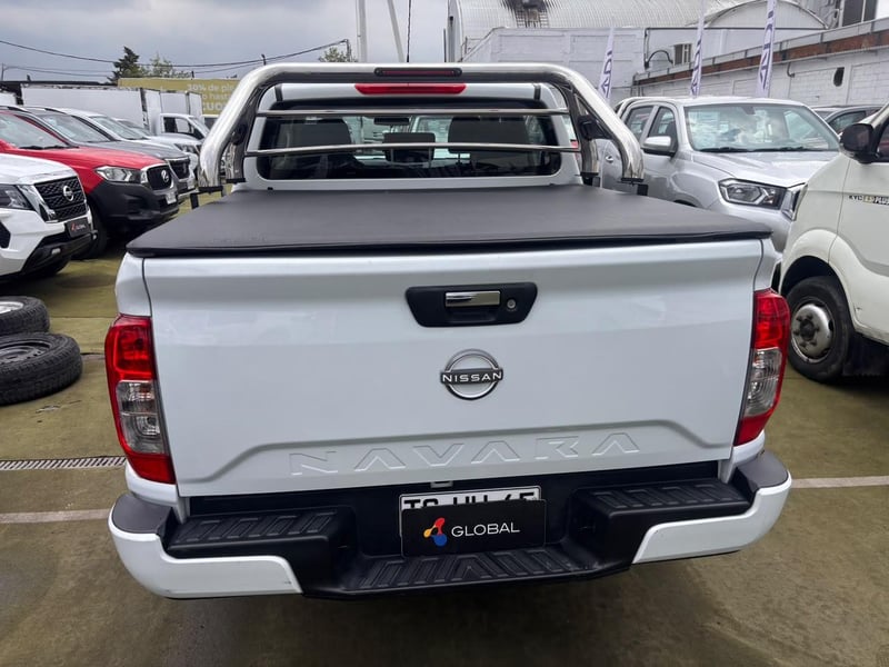 Nissan NAVARA XE 4X2 2.3 DIESEL 2024 - Imagen 7 de 10